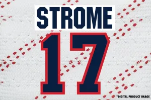 Dylan Strome #17