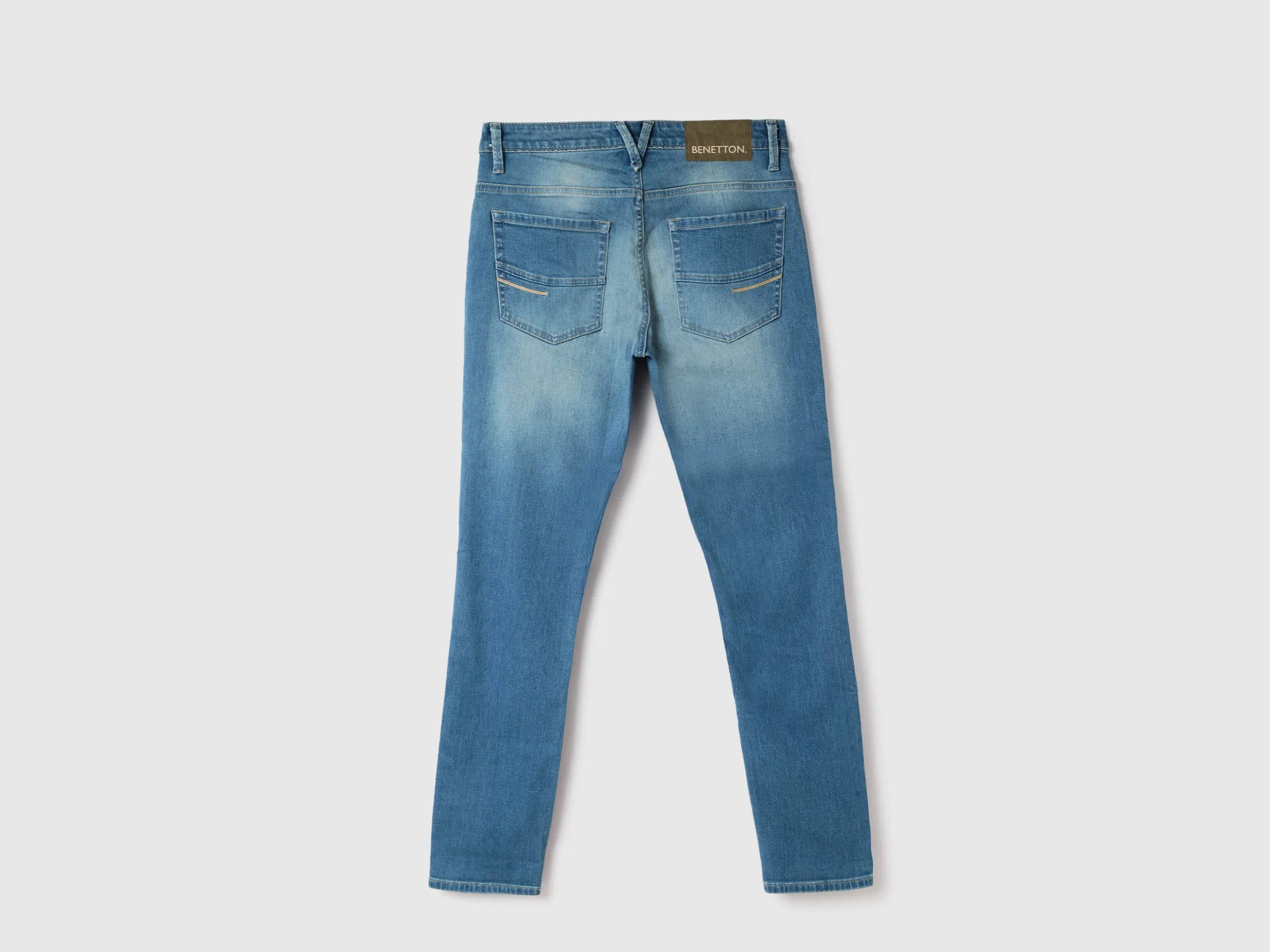 Men Solid Skinny Fit Jeans