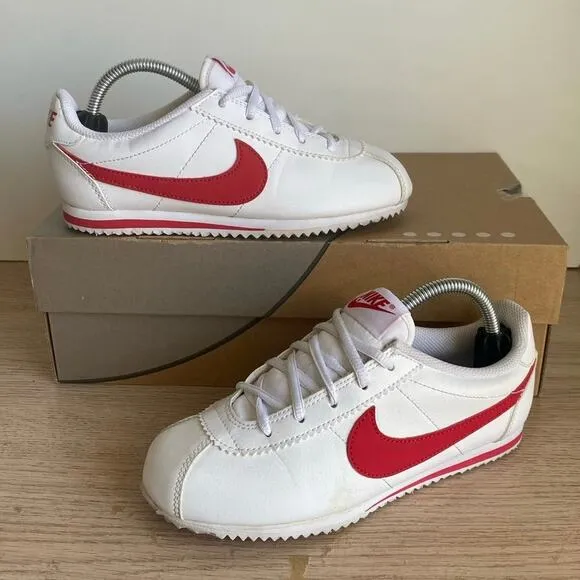 Nike Classic Cortez White/Red Kids Sneakers - SZ 2 Y