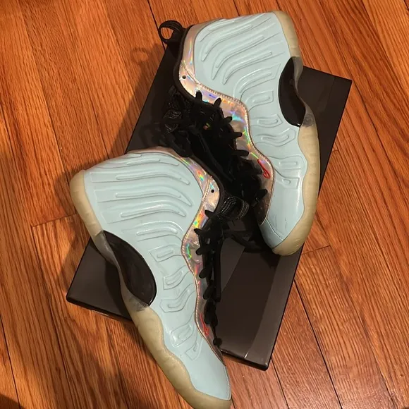 Nike little posite one size 5Y