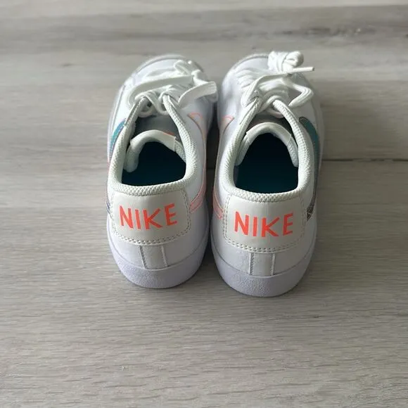 Nike Grade School Blazer Low '77 White/Aqua 6.5 year NWT IN BOX