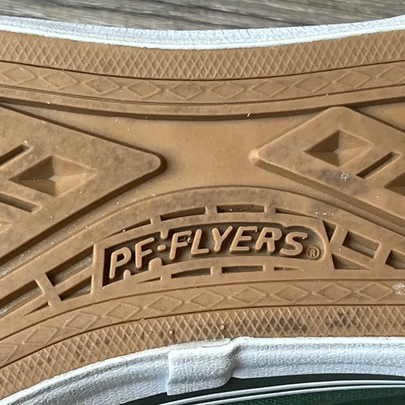 PF Flyers Center Hi Green Pastures Retro Basketball Womens 9.5 Men 8 EU 41.5