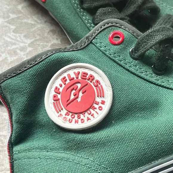PF Flyers Center Hi Green Pastures Retro Basketball Womens 9.5 Men 8 EU 41.5