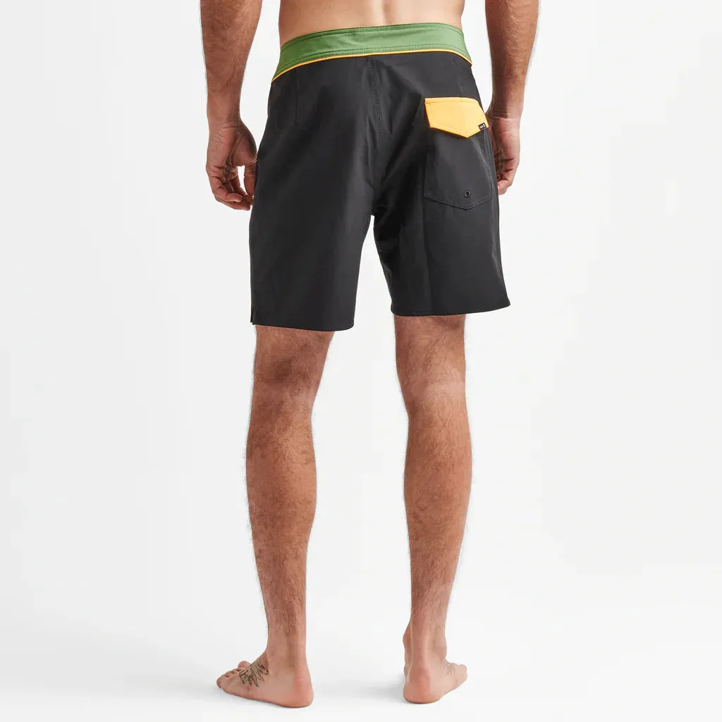 Roark Passage 17" Boardshorts Black