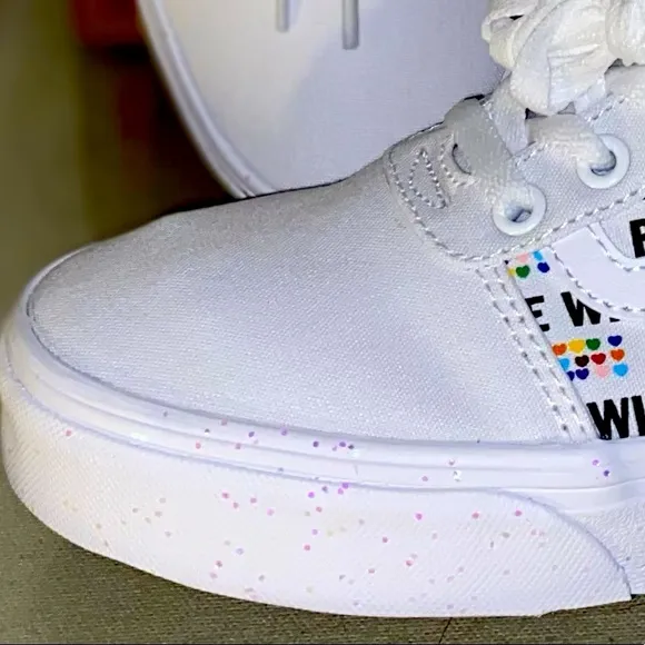 VANS WARD LBTQ PRIDE SNEAKERS