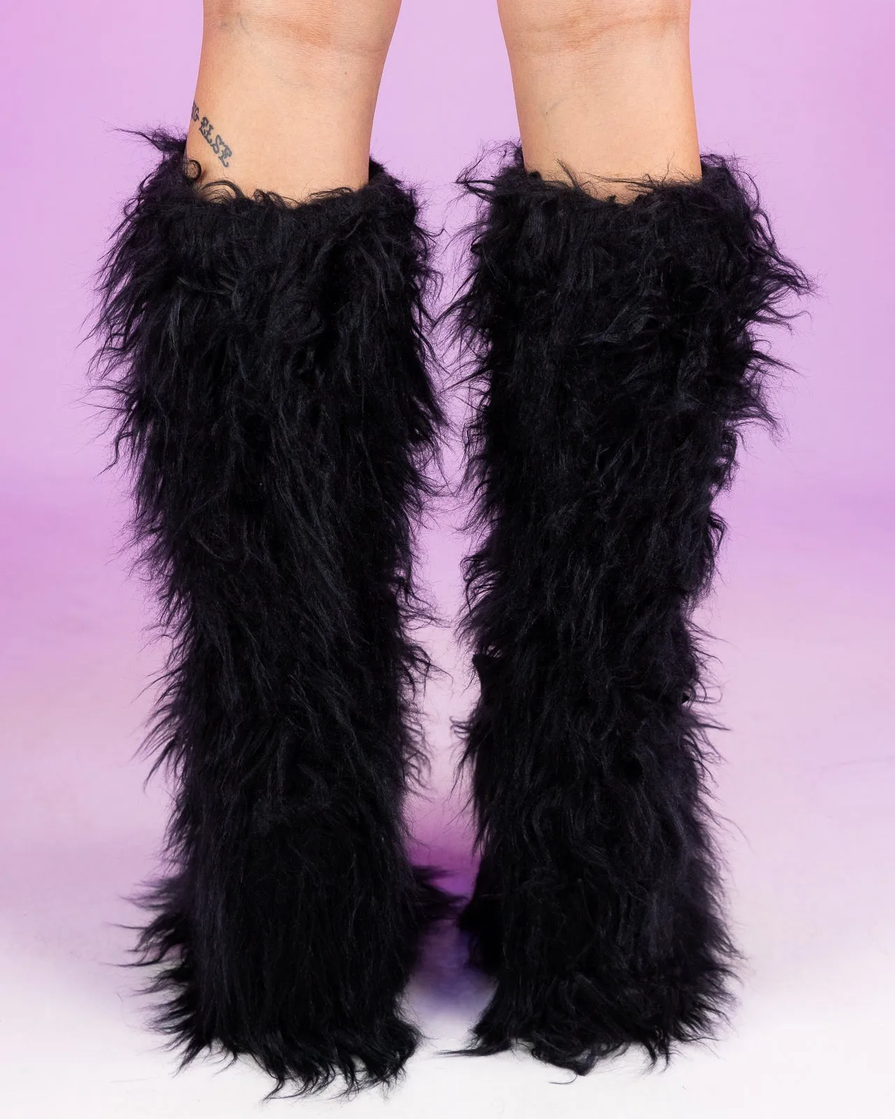YRU Black Boogie Furry Boots
